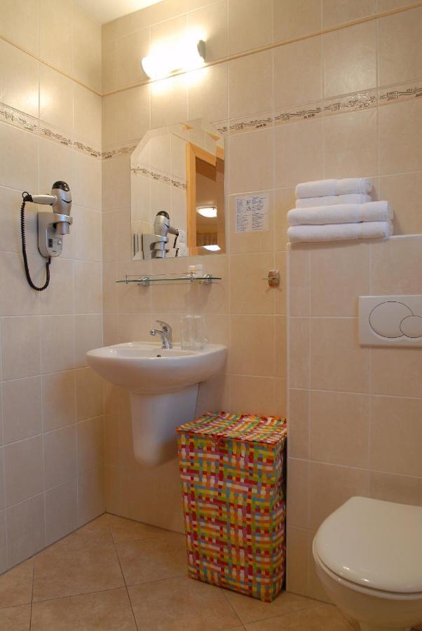 Hotel Karpatsky Dvor Lozornó Kültér fotó