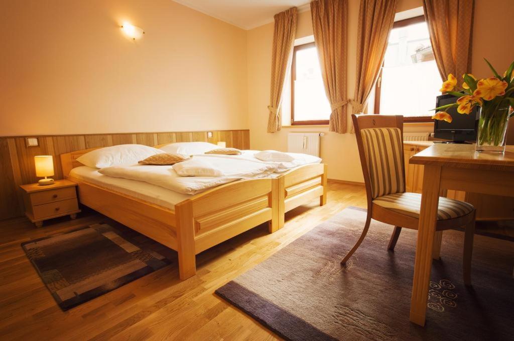 Hotel Karpatsky Dvor Lozornó Kültér fotó